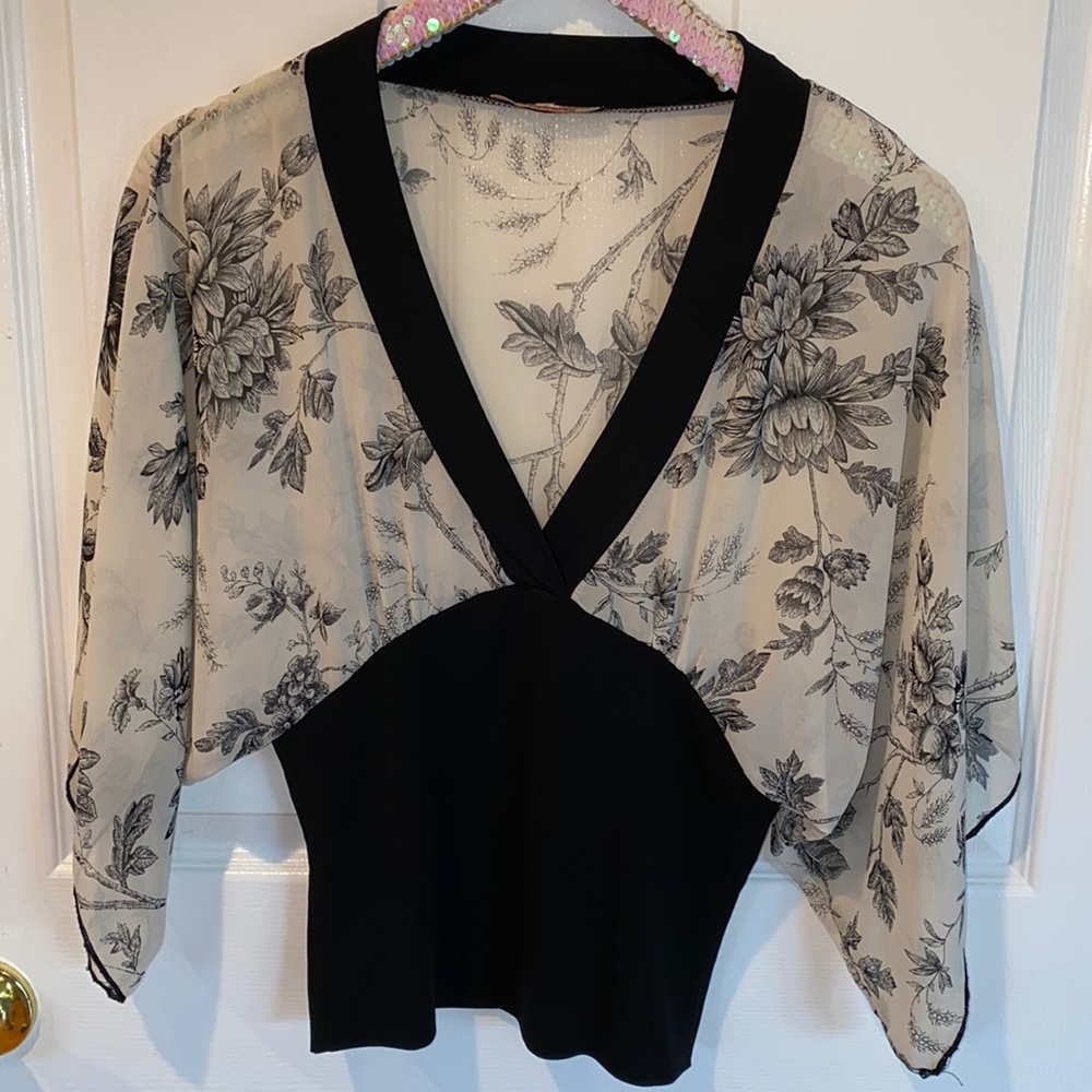 Janette Blouse size Large